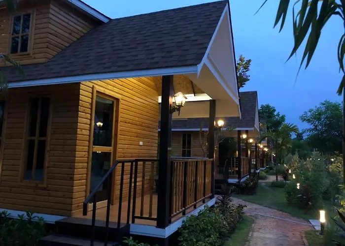 รีสอร์ท Chang Puak ดำเนินสะดวก