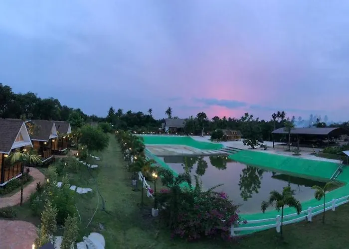 รีสอร์ท Chang Puak ดำเนินสะดวก