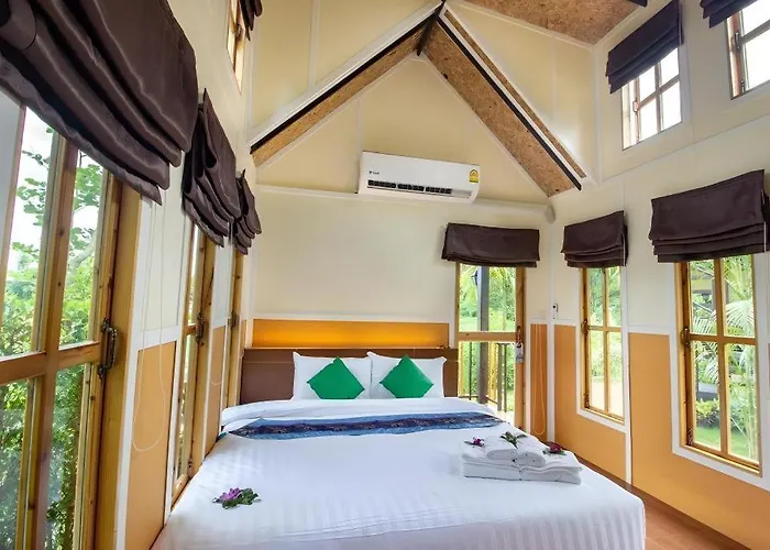 รีสอร์ท Chang Puak 3*